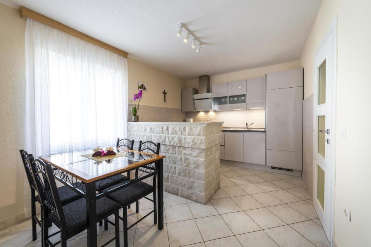 Holiday Home Swiss Cavtat Kültér fotó